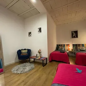 Hostal Rooms In Gothic, Barcelona